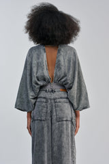 DRIFTING AWAY BLOUSE IN CHARCOAL