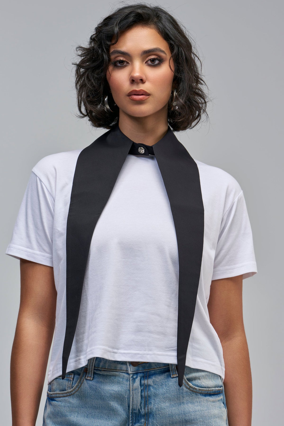 DOUBLE DAGGER COLLAR IN BLACK