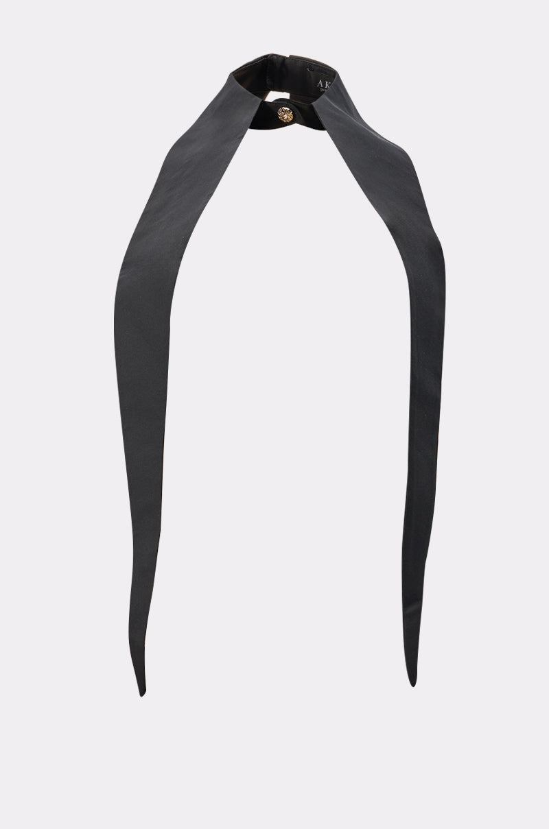 DOUBLE DAGGER COLLAR IN BLACK