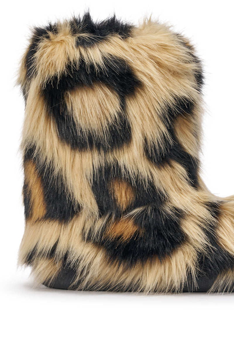 AZALEA WANG ALBERT BROWN LEOPARD FLAT FUR BOOTIE