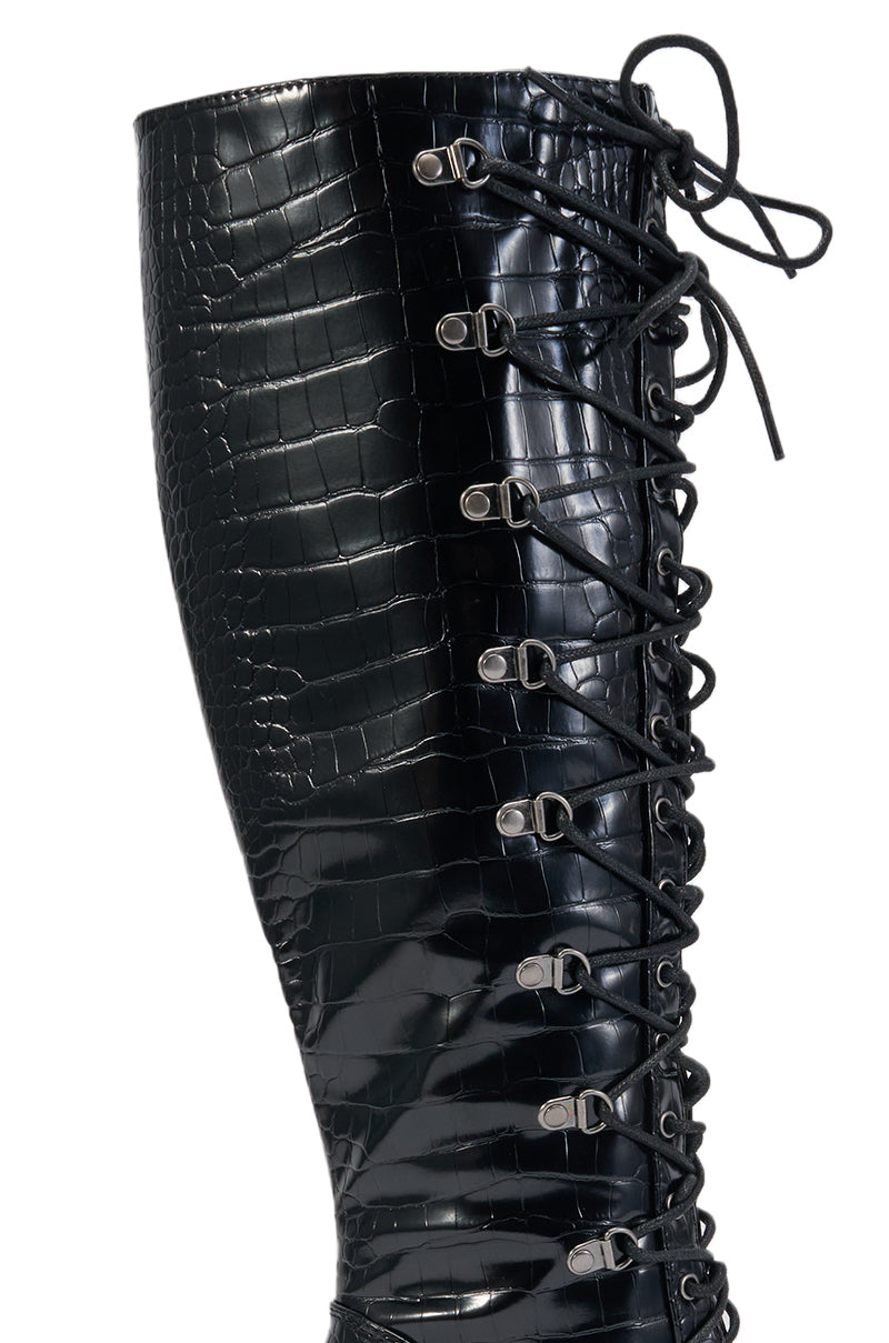 AZALEA WANG AURIGA BLACK LACE UP BLOCK BOOT