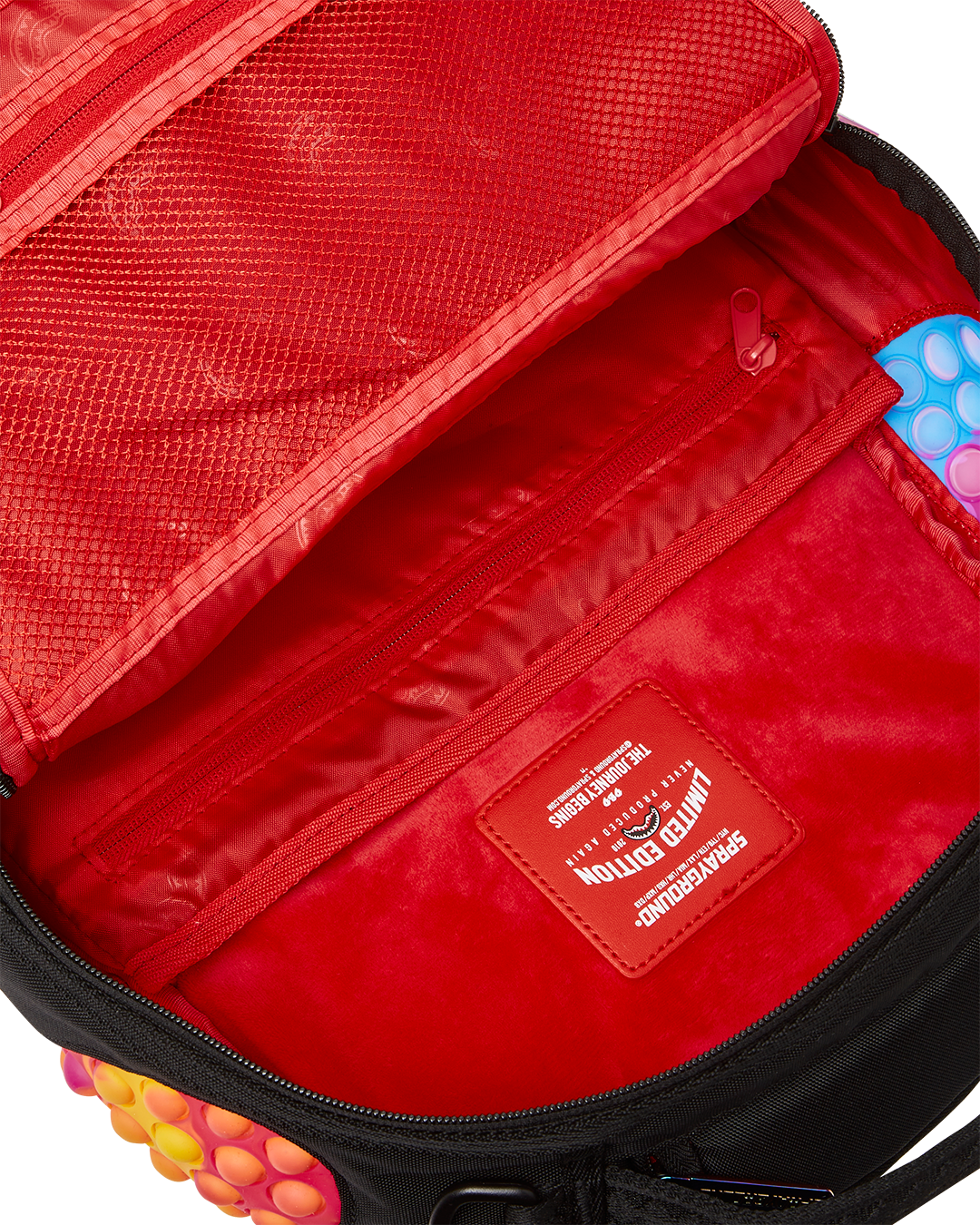 POP SHARK BACKPACK (DLXV)