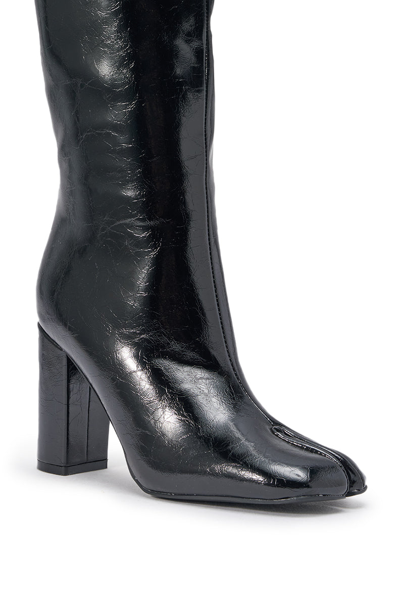 AZALEA WANG BILHANA BLACK SPLIT TOE BLOCK BOOT