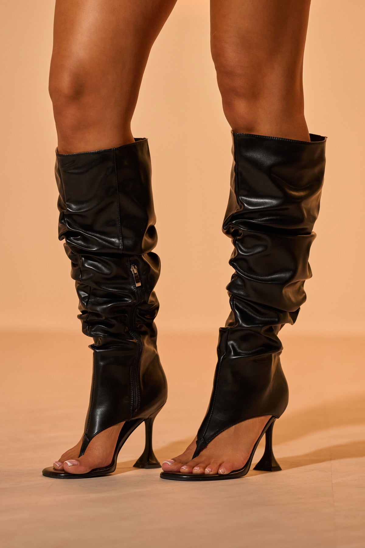 AZALEA WANG CECILL BLACK RUCHED UPPER GLADIATOR SANDAL
