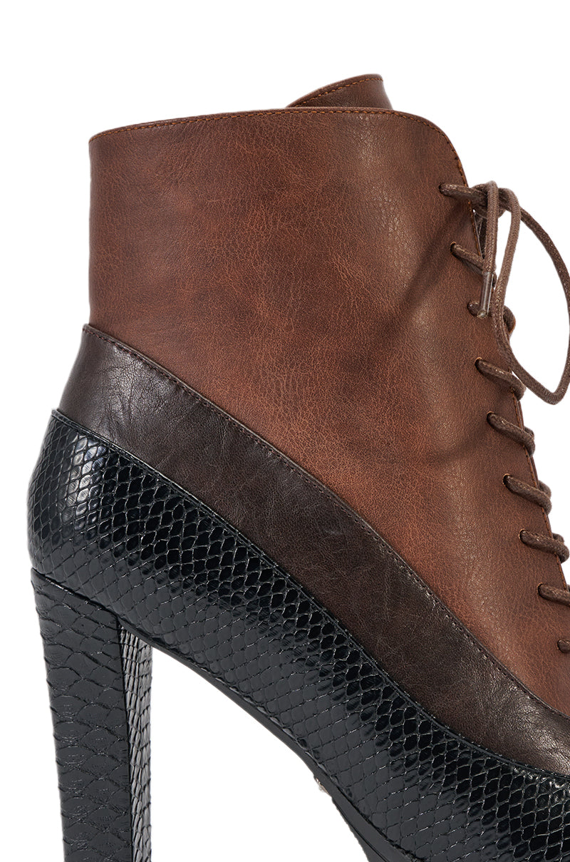 AZALEA WANG CINDER ESPRESSO BLOCK BOOT