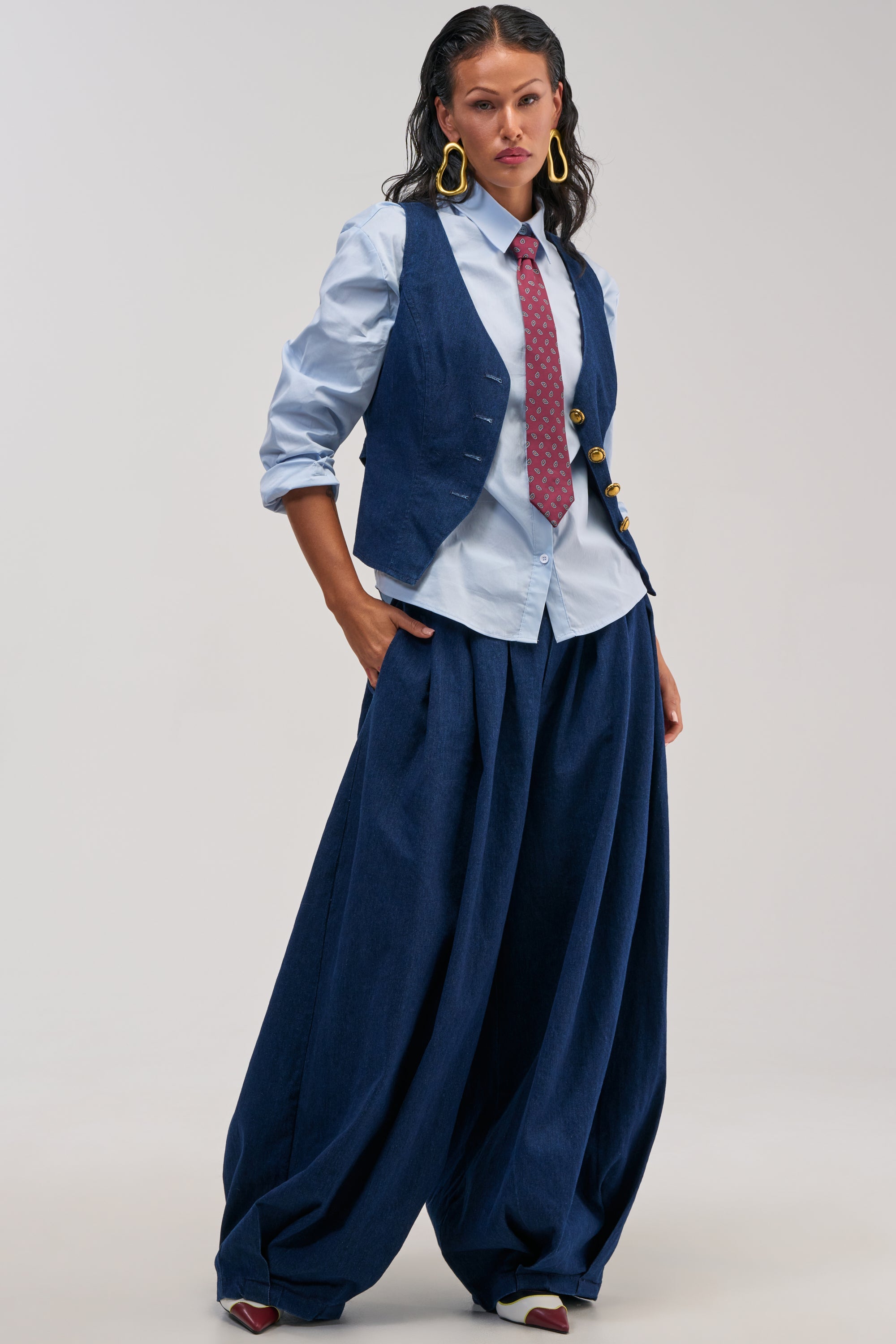 BUSINESS IN THE FRONT BUTTON DOWN