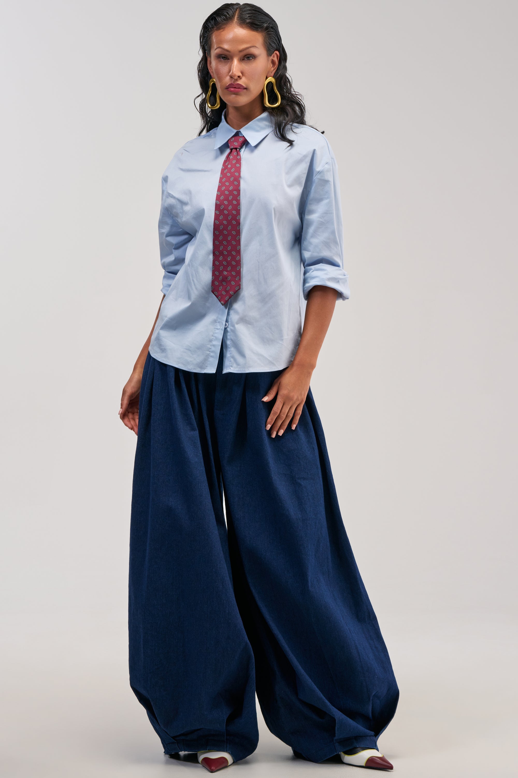 BUSINESS IN THE FRONT BUTTON DOWN