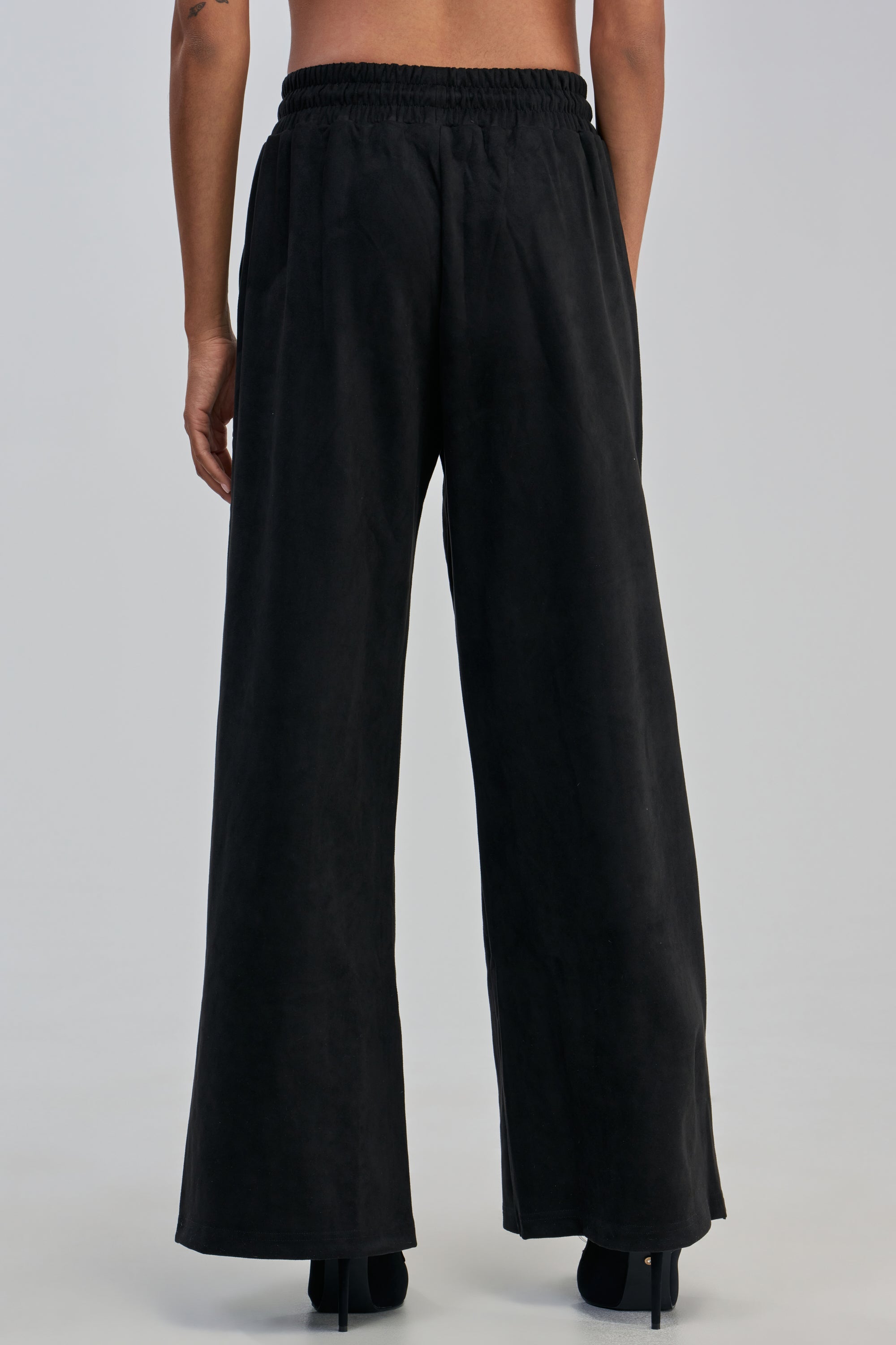 ASHLEY STUDDED WIDE LEG JOGGER