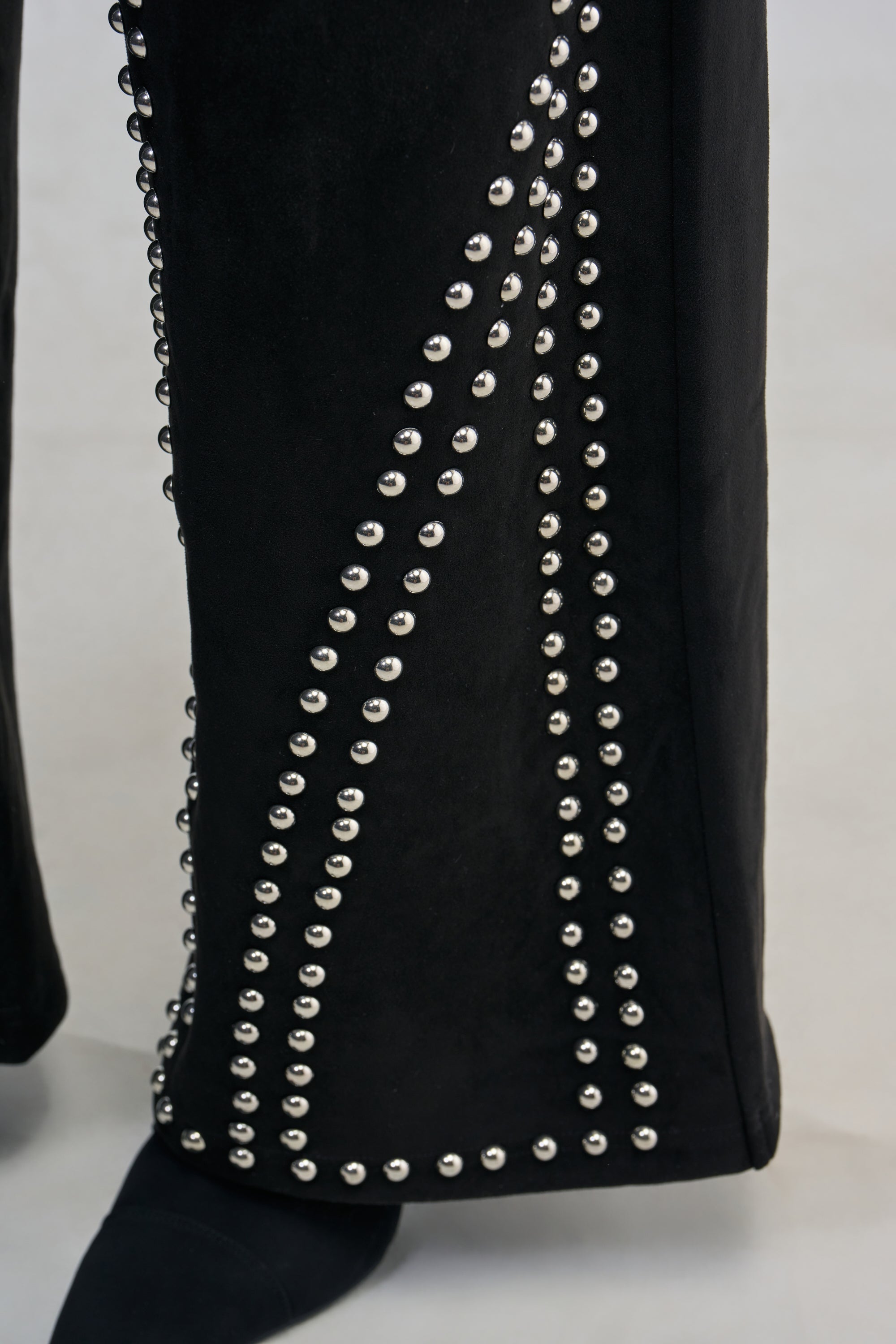 ASHLEY STUDDED WIDE LEG JOGGER