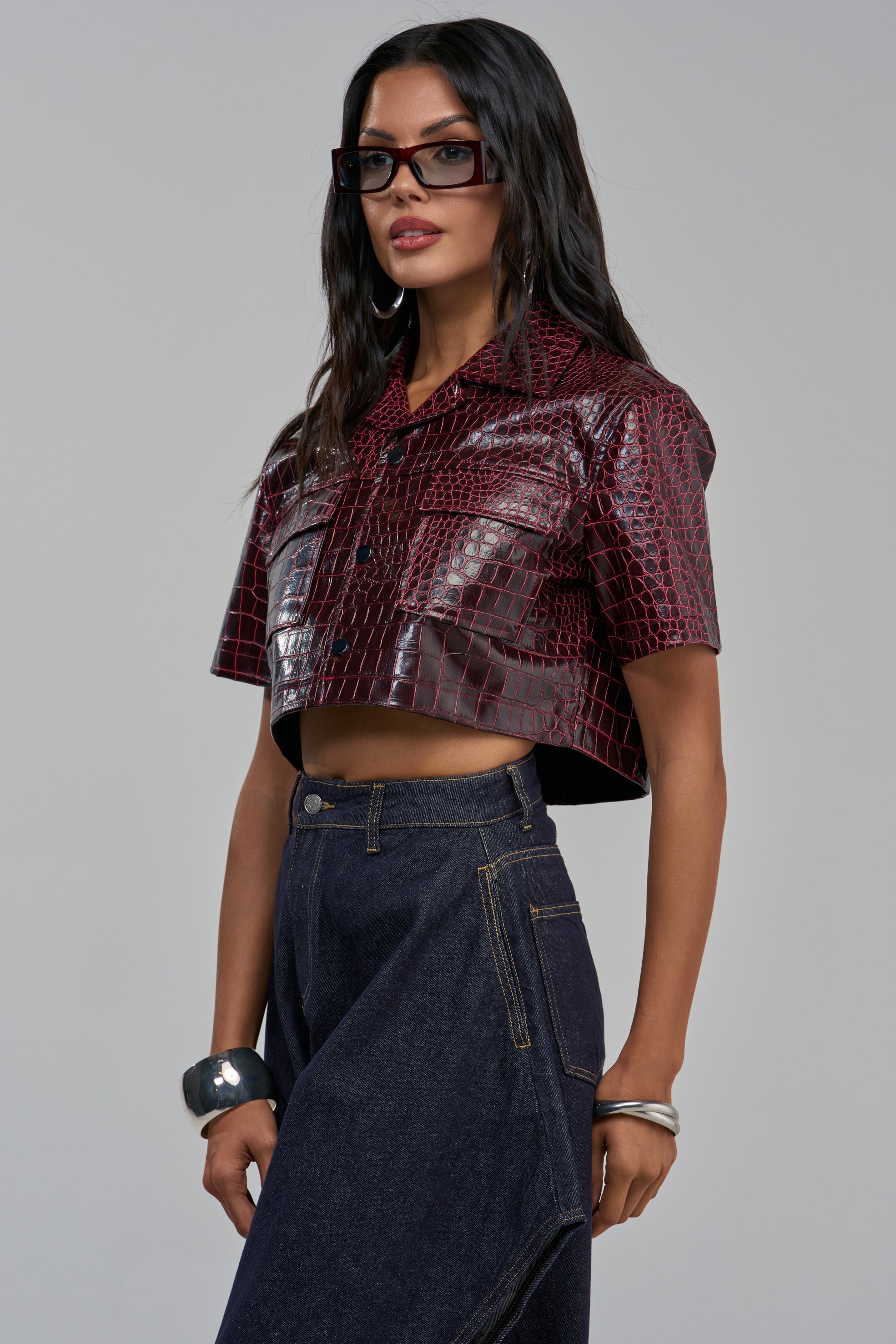 BORDEAUX CROC UTILITY CROP BUTTON DOWN