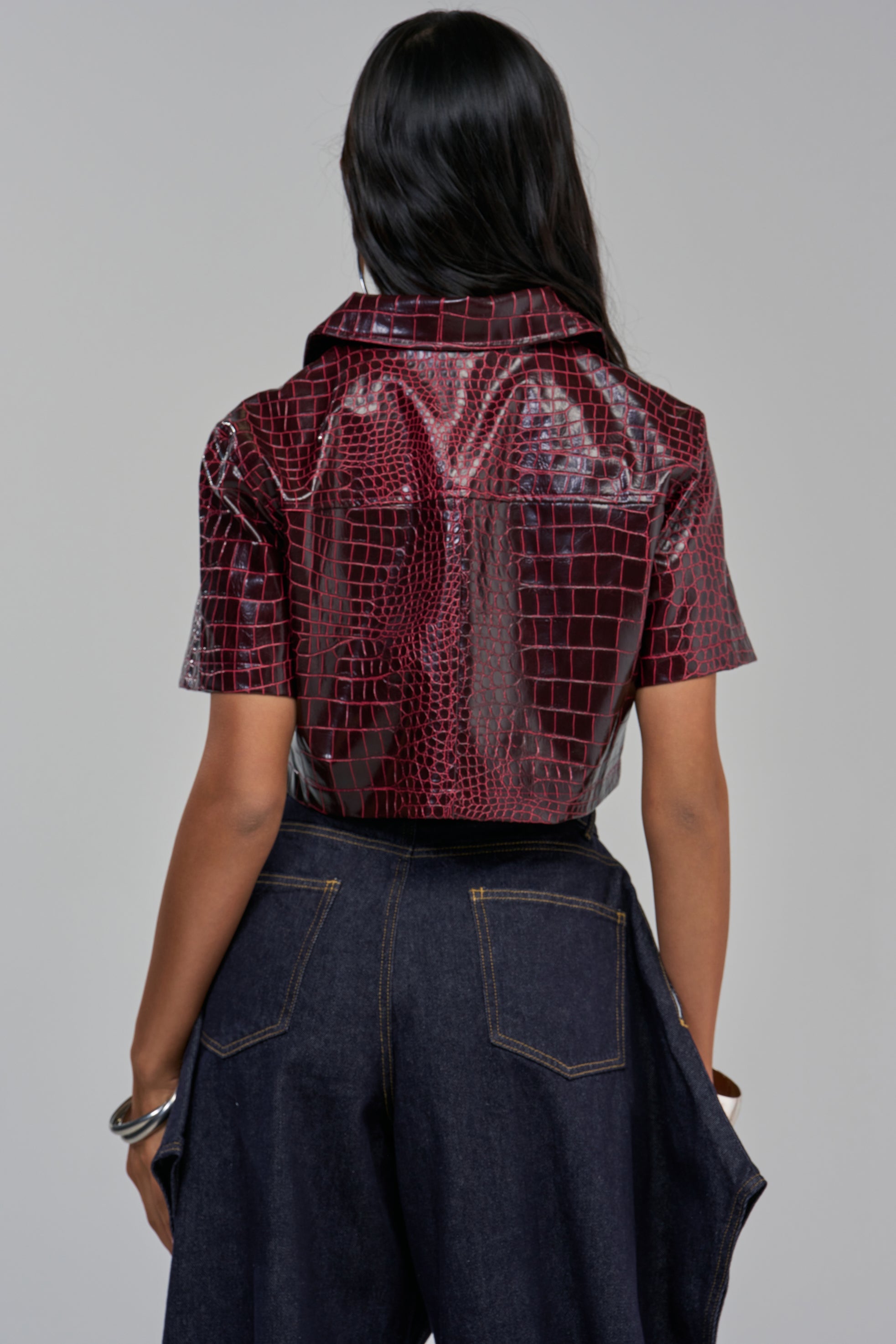 BORDEAUX CROC UTILITY CROP BUTTON DOWN