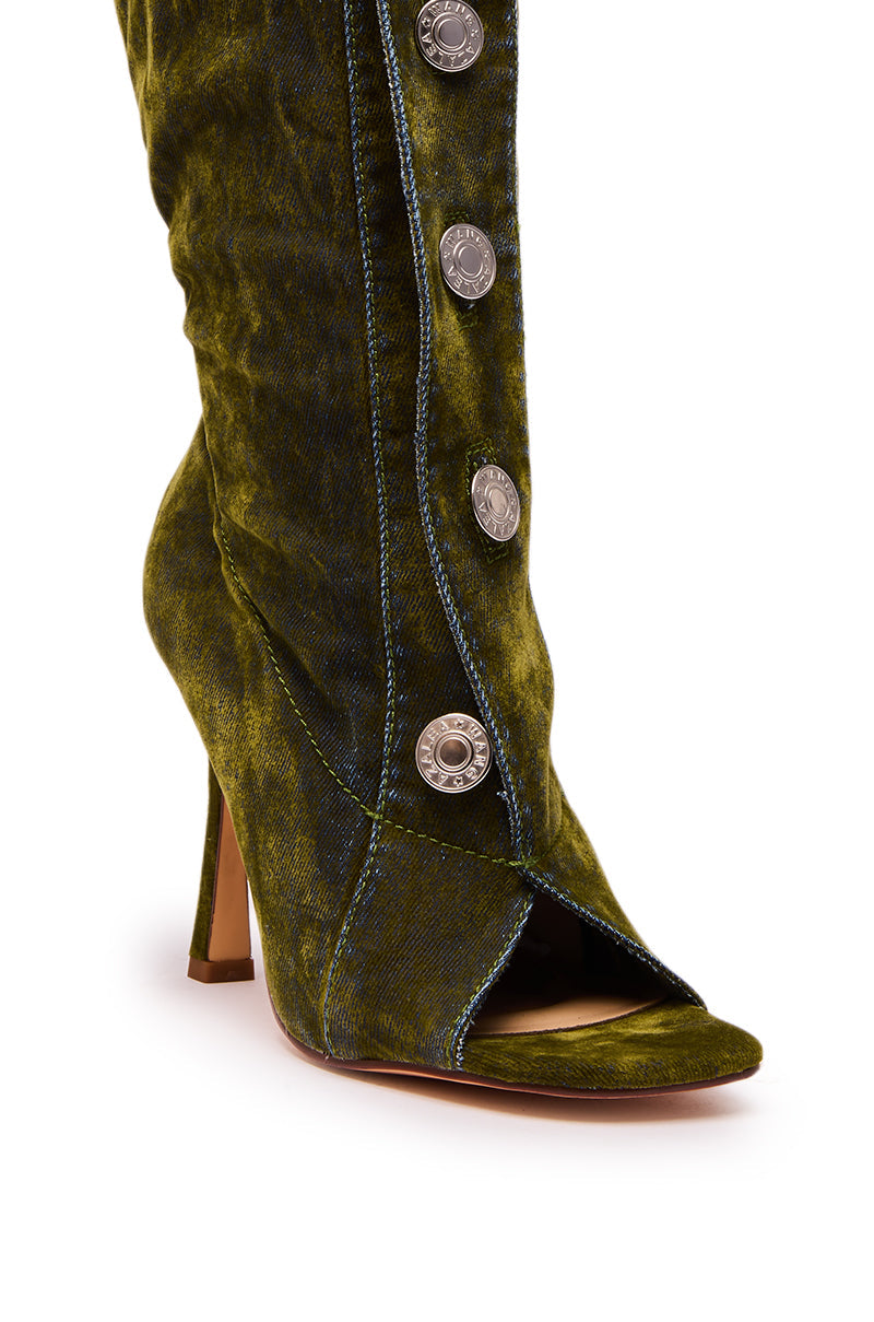 AZALEA WANG KAZUKI OLIVE SLOUCHY DENIM BOOT