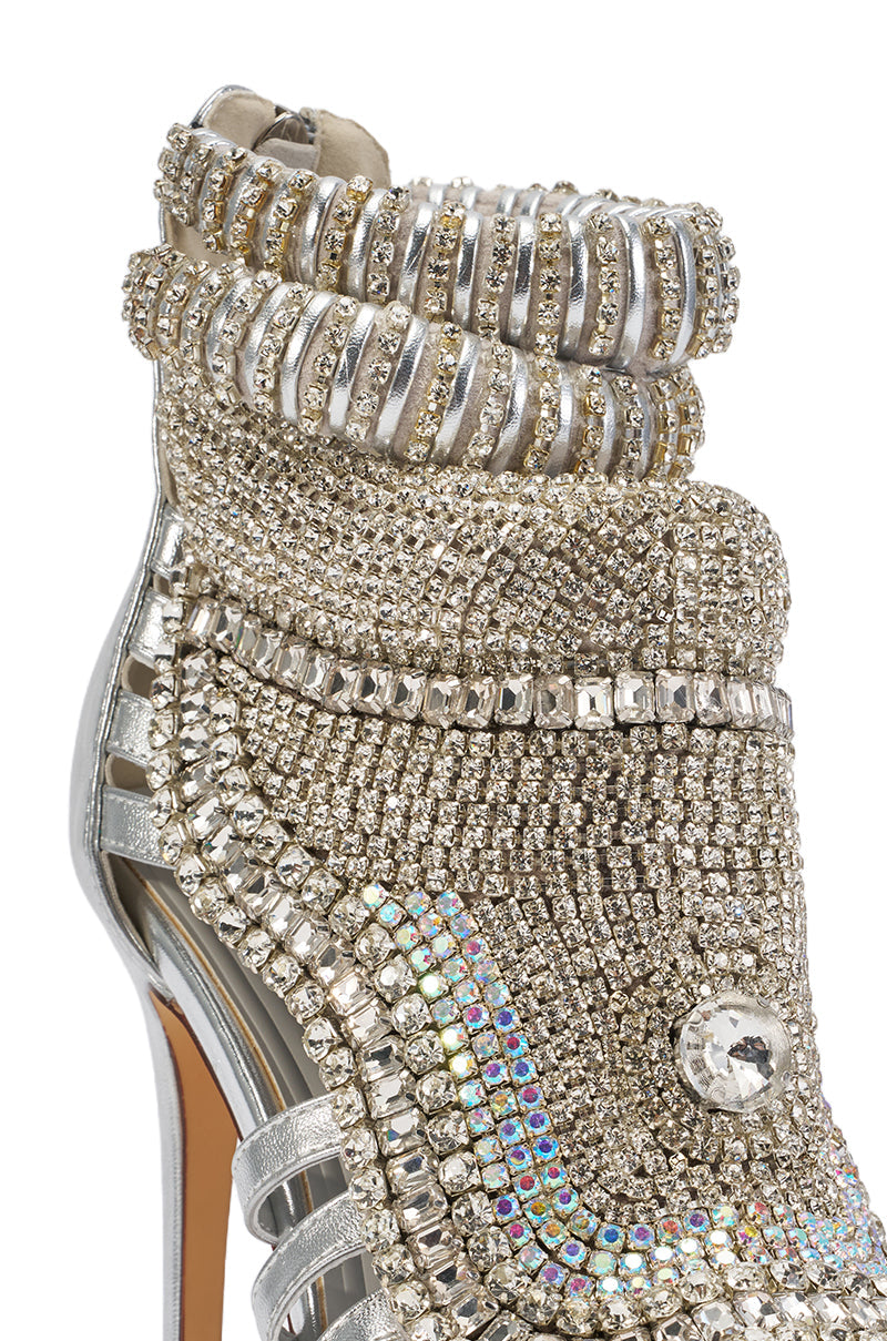 AZALEA WANG PUSHER EMBELLISHED SANDAL IN SILVER