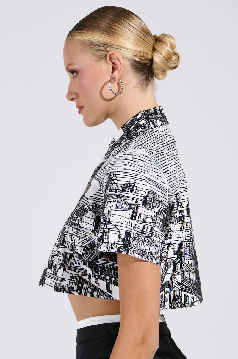ALL AROUND THE WORLD BUTTON DOWN TOP
