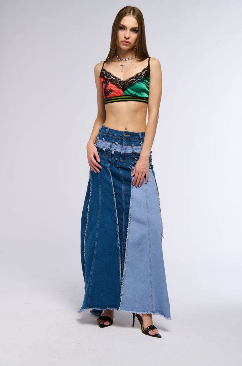 ALL OVER DISTRESSED DENIM SKIRT