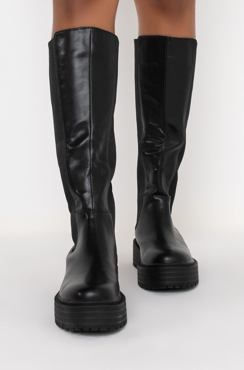 AZALEA WANG CAN'T RAIN ON ME FLATFORM BOOT IN BLACK