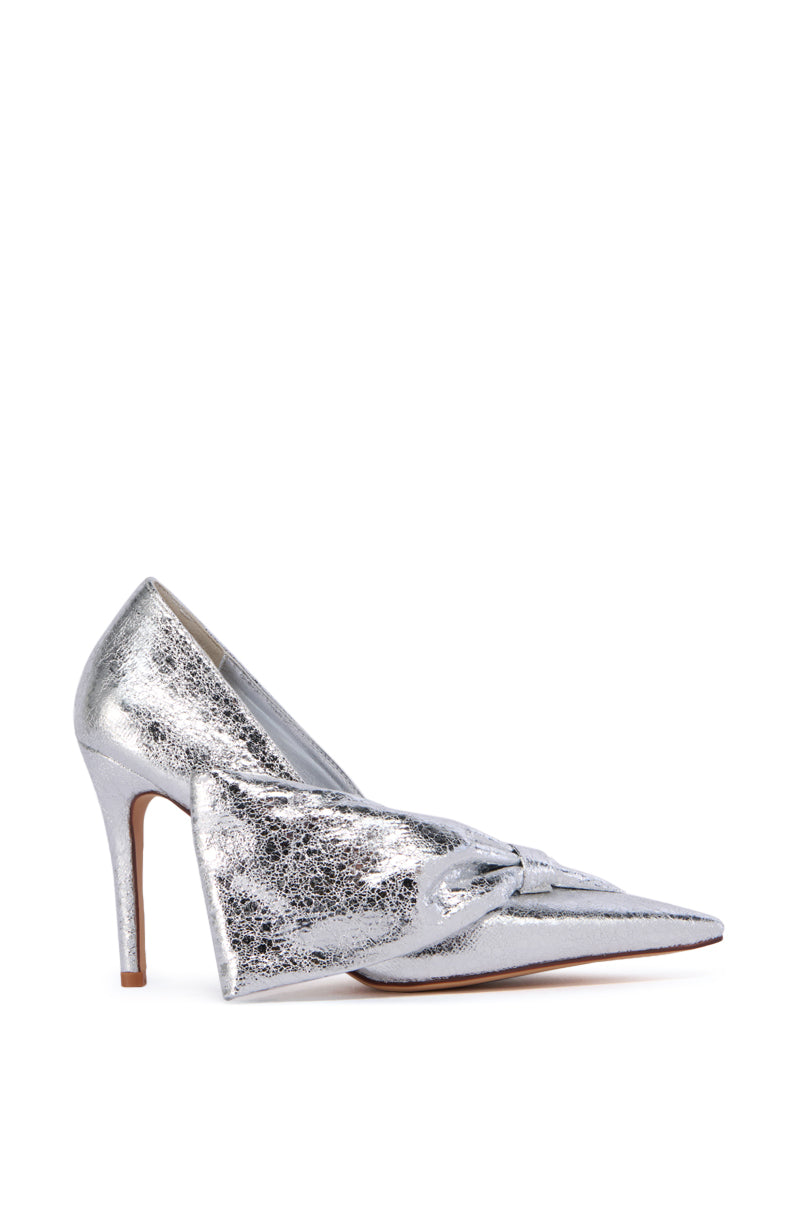 AZALEA WANG GEOVANNI SILVER FOIL LOOK PUMP