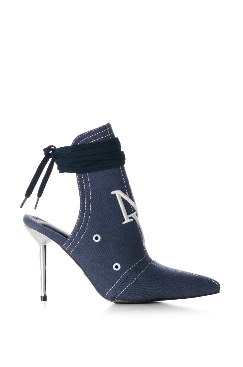 AZALEA WANG NAVY BASEBALL CAP PUMP