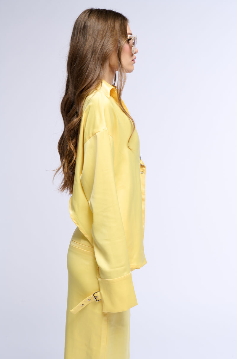 BELLISSIMA SATIN FINISH COLLARED BLOUSE IN YELLOW