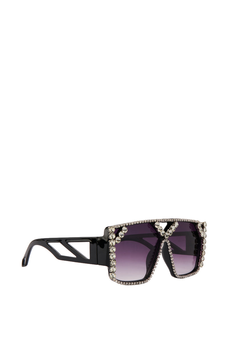 DESERVE THE WORLD SUNGLASSES
